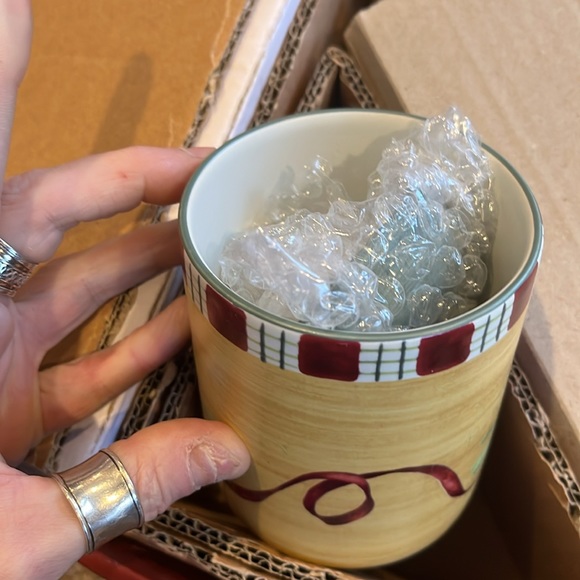 LENOX NEW IN BOX -Vintage Home for the Holidays Winter Greetings 12 piece set - Picture 9 of 10